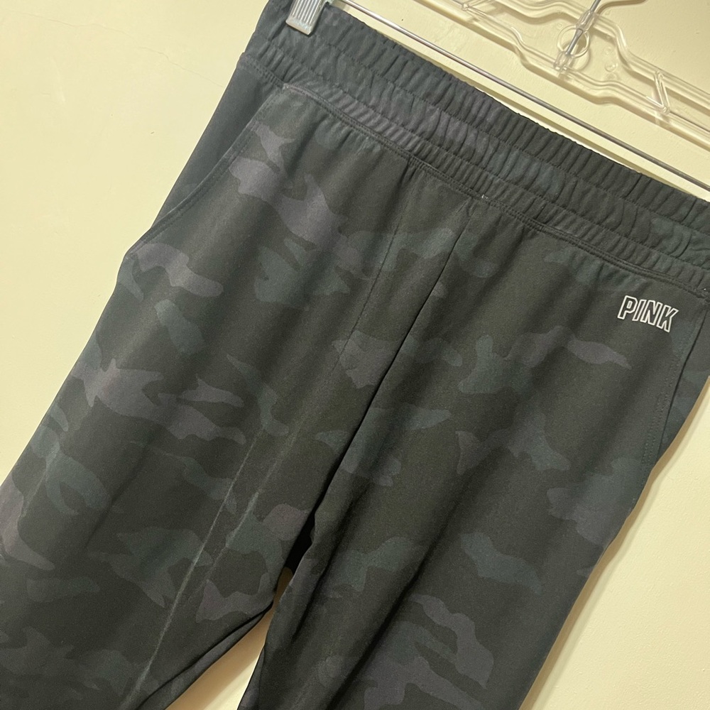 PINK Active Jogger - Picture 2 of 8